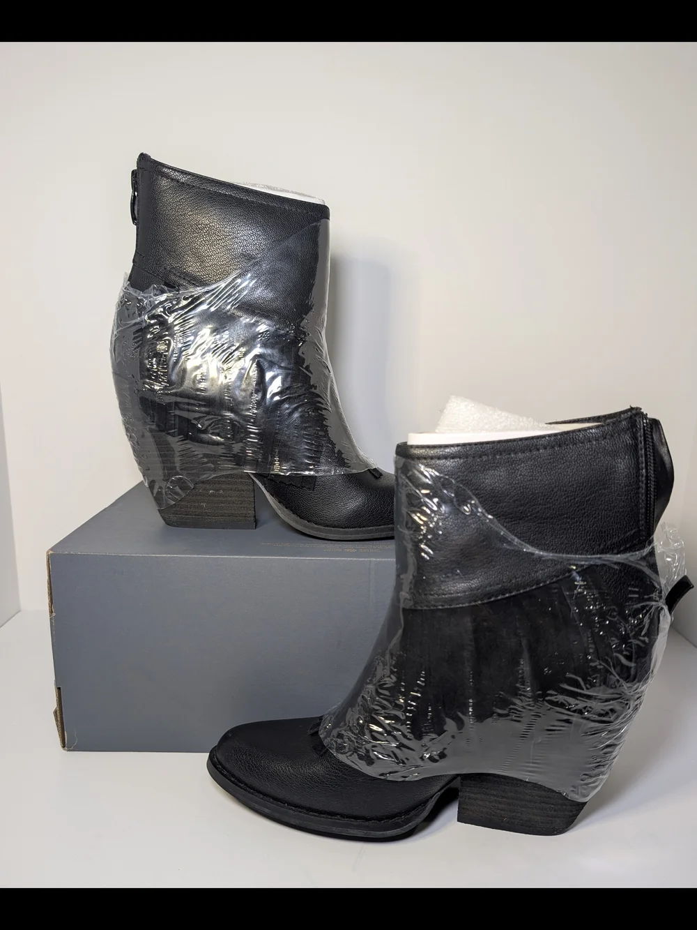 Very Volatile Black Fringe Ankle Boots Women's Size 6.5 NWOB Western Boho
